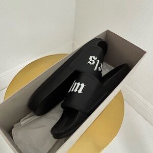 Palm Angel Rubber Slides